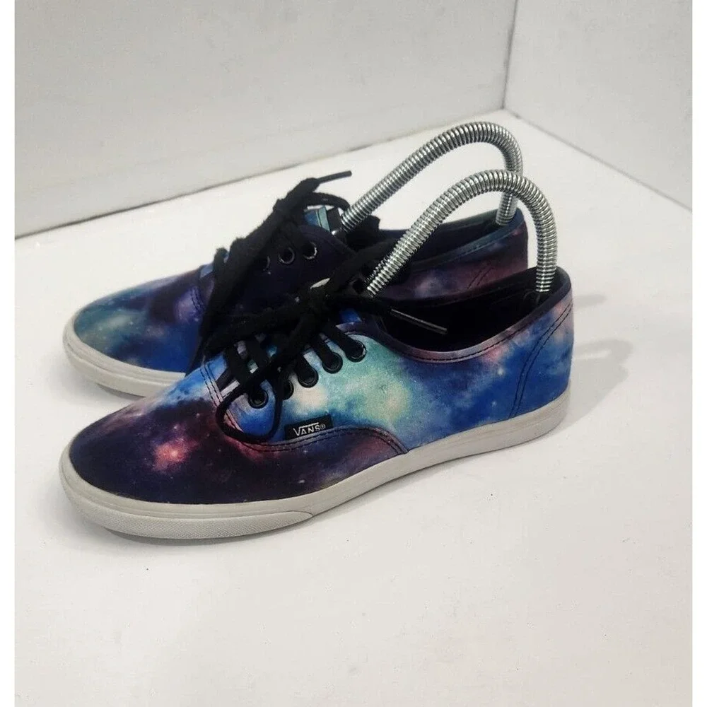 Vans Off the Wall Galaxy Shoes Women's Size 6.5, Men's Size 5‎ Space Sneakers